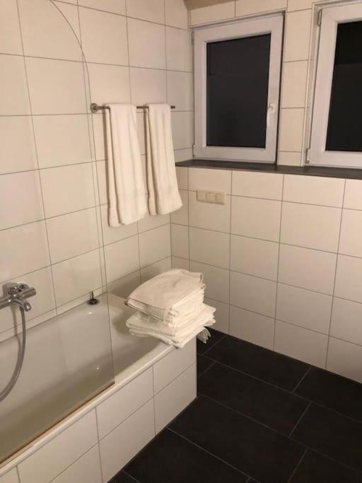 Superschoene Ferienwohnungen! Buxheim  Buitenkant foto